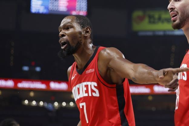 主动揽责!杜兰特:我最后丢罚球+犯规 是失利的原因